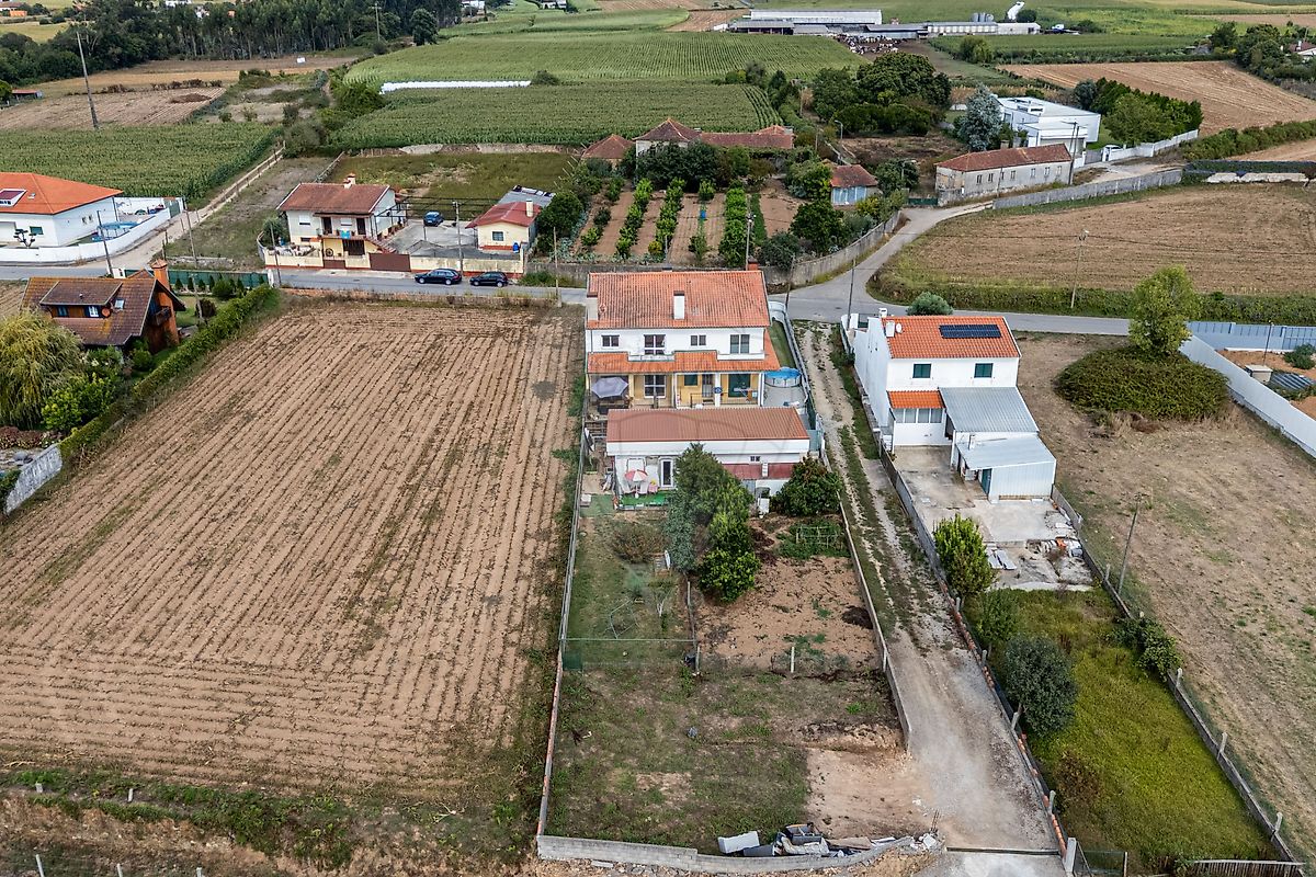 Moradia T4 para venda