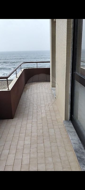 Apartamento T3 para arrendar em Ovar