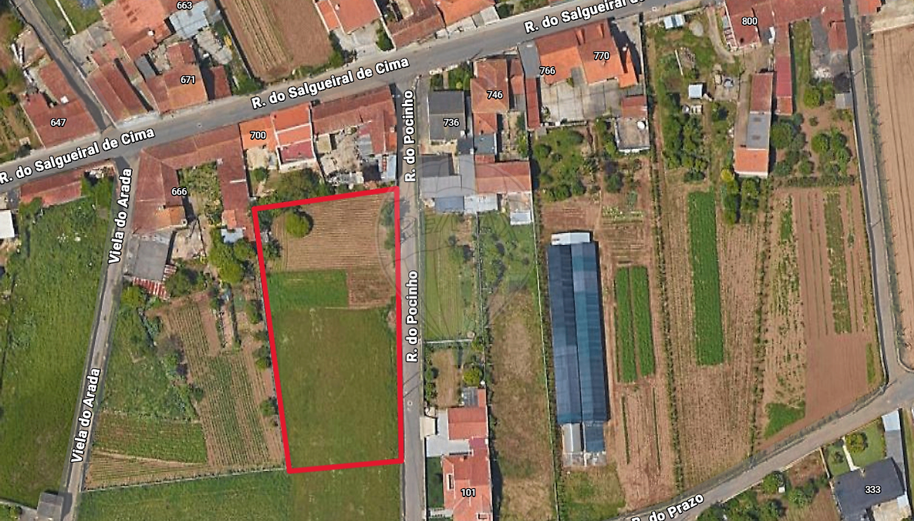Terreno à venda em Ovar