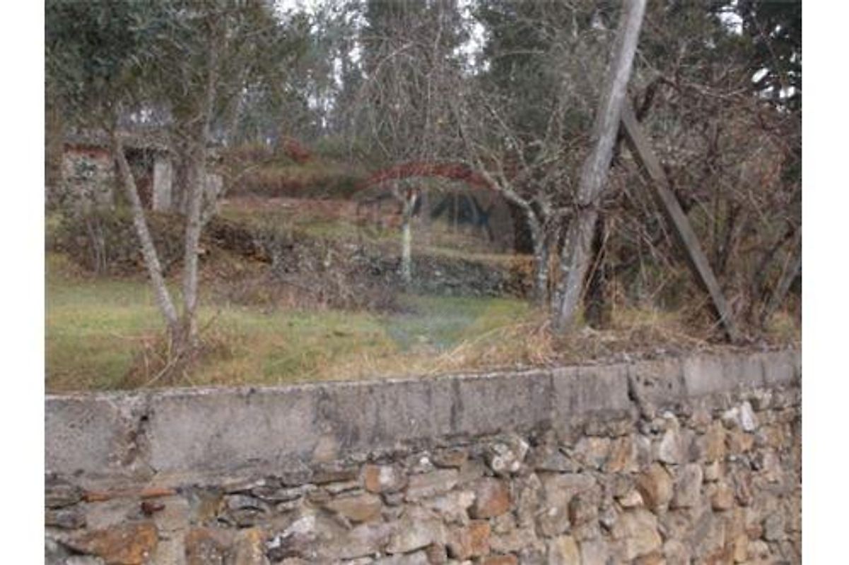 Terreno à venda em Pedrógão Grande