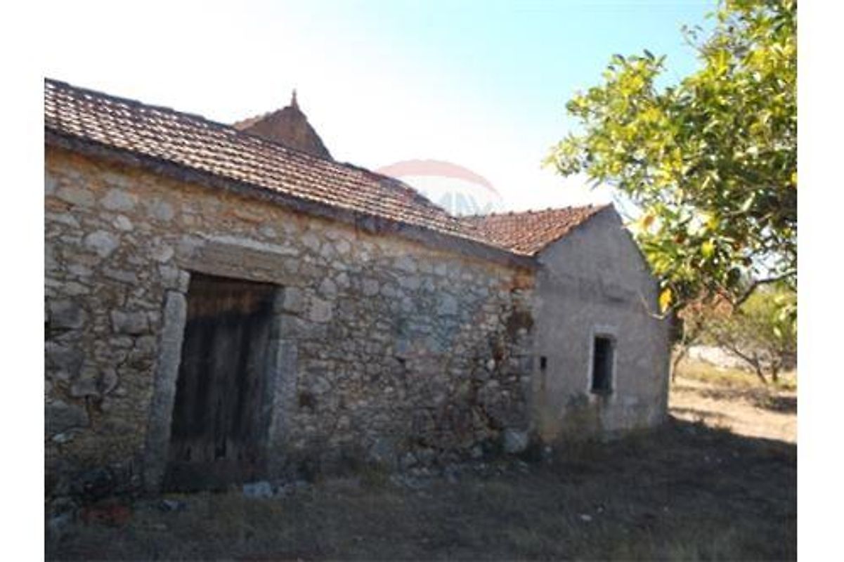 Moradia T3 à venda em Pombal