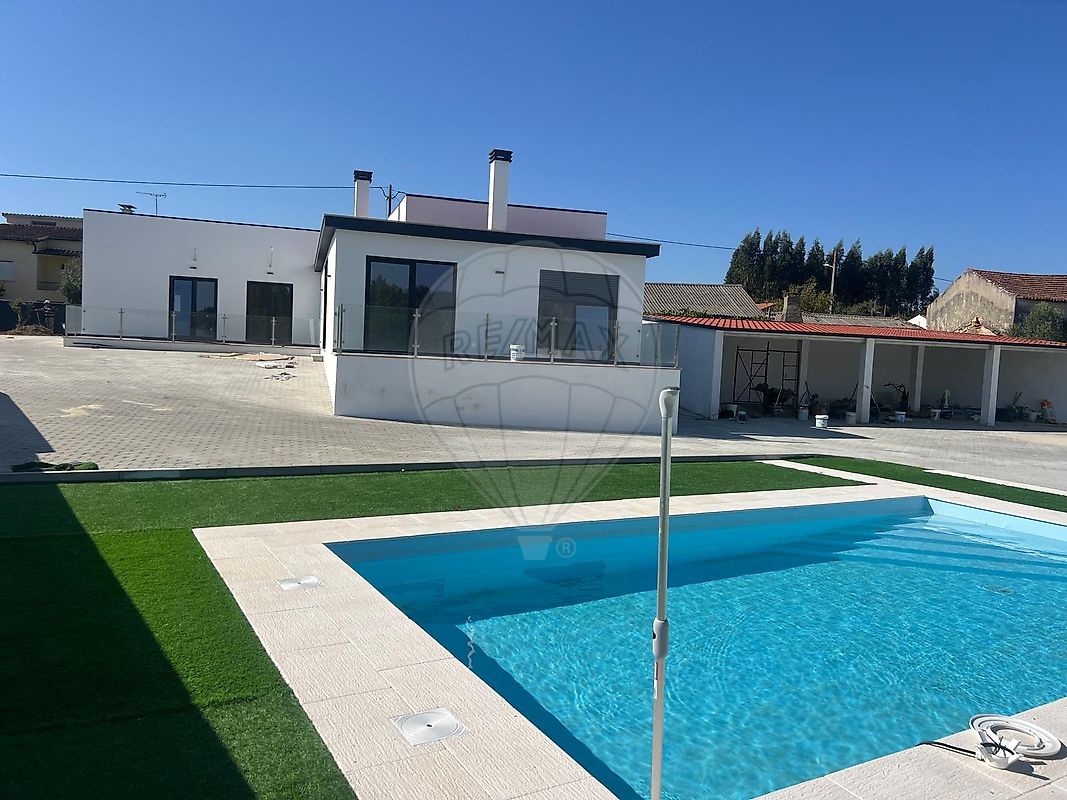 Moradia T3 para venda