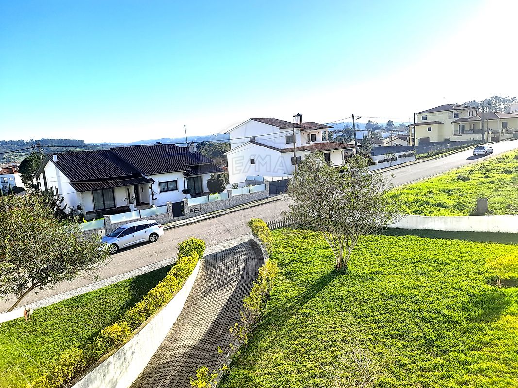 listing 122591124-190 picture-0