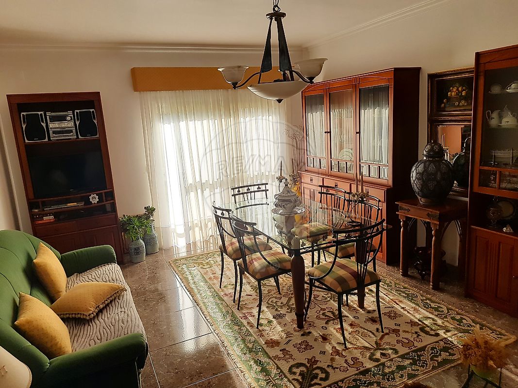 listing 122591124-190 picture-0