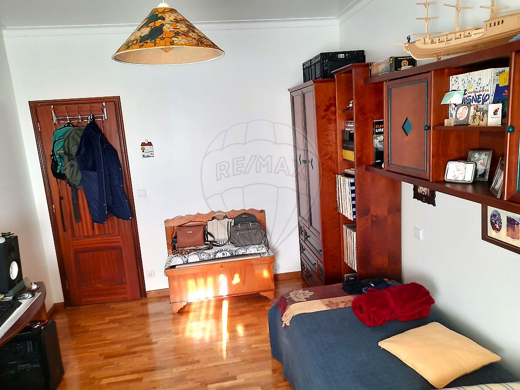 listing 122591124-190 picture-0