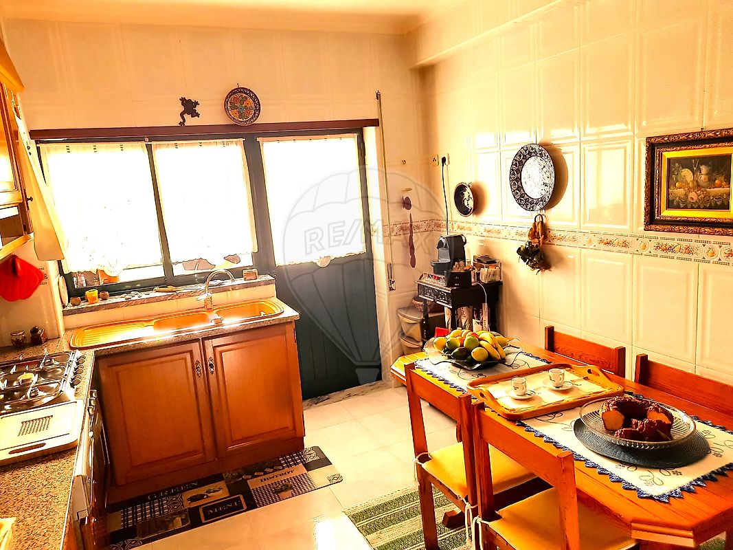 listing 122591124-190 picture-0