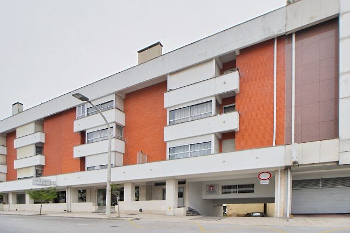 Apartamento T4 à venda em Pombal