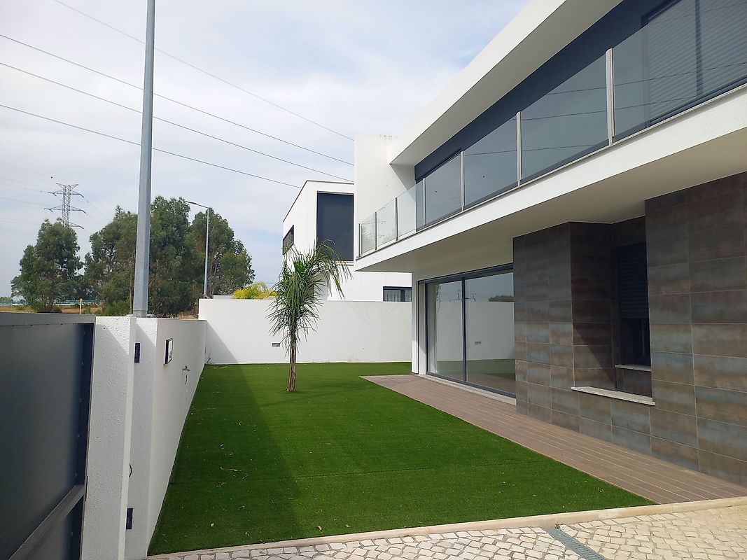 Moradia T5 à venda em Nossa Senhora de Fátima, Entroncamento — foto 37