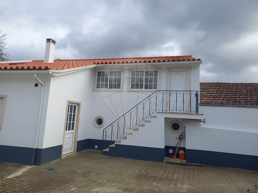 Moradia T4 para arrendar em Alvaiázere