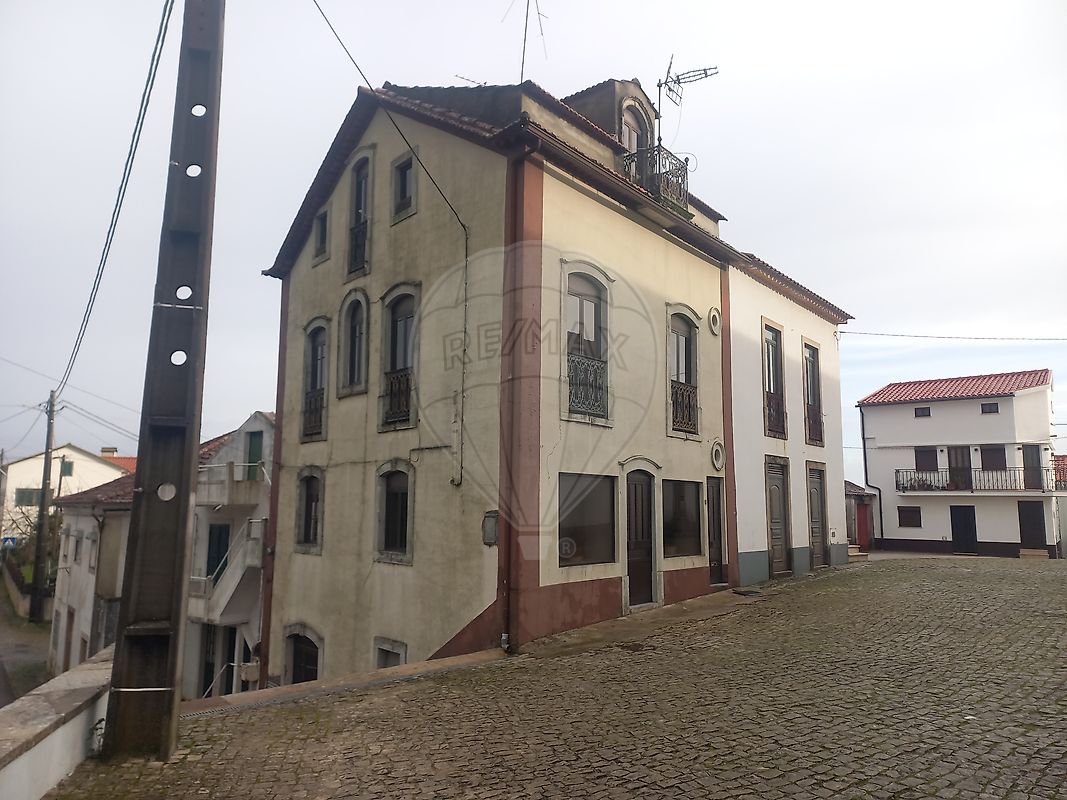 Moradia - Arega, Figueiró dos Vinhos, Leiria