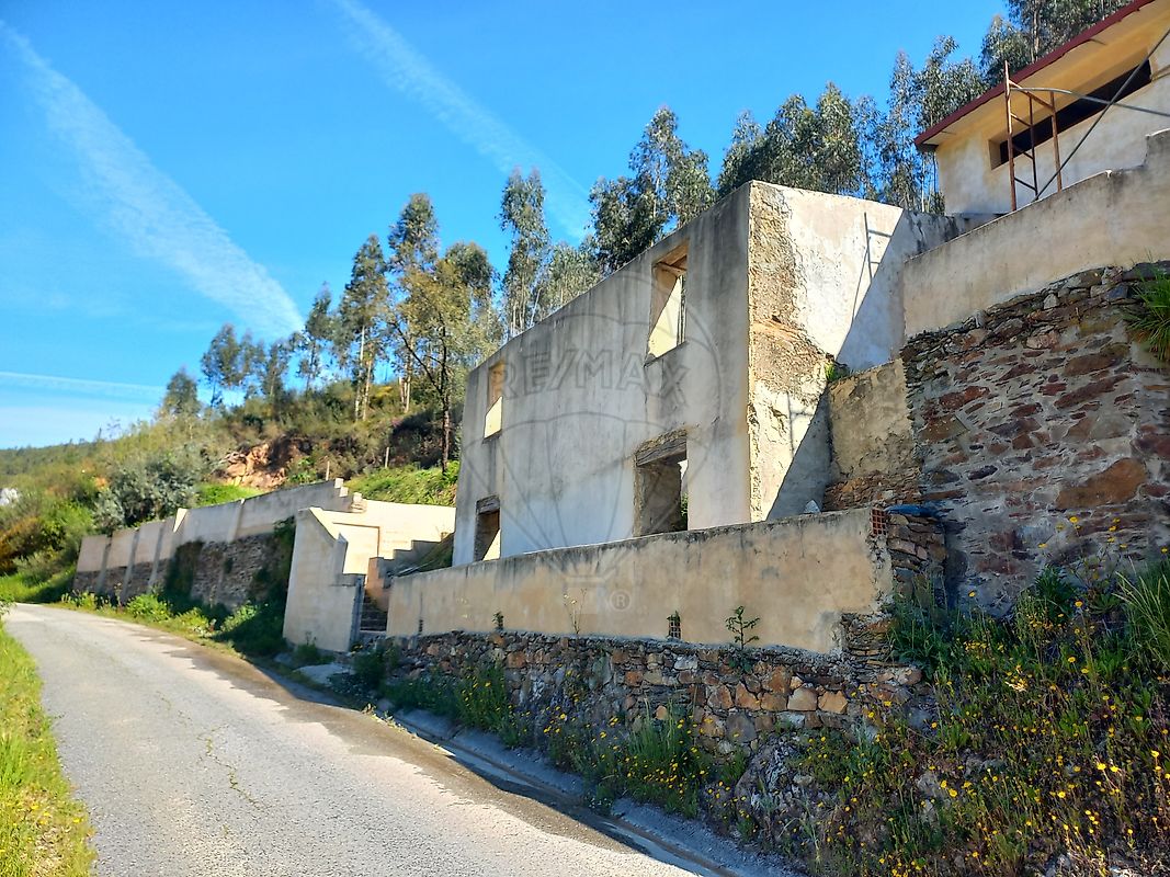 Moradia - Arega, Figueiró dos Vinhos, Leiria