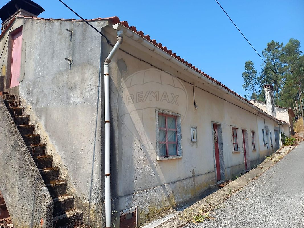 Apartamento T3 à venda em Figueiró dos Vinhos