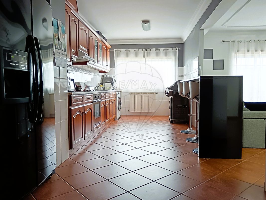 Apartamento T3 à venda em Santiago e São Simão de Litém e Albergaria dos Doze, Pombal — foto 7