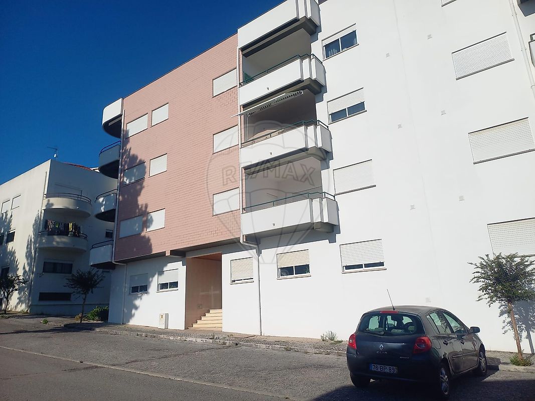 Apartamento T3 à venda em Pombal