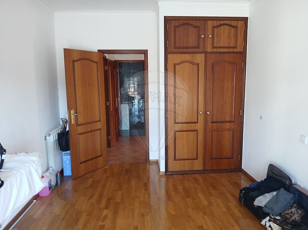 Apartamento T3 à venda em Santiago e São Simão de Litém e Albergaria dos Doze, Pombal — foto 9