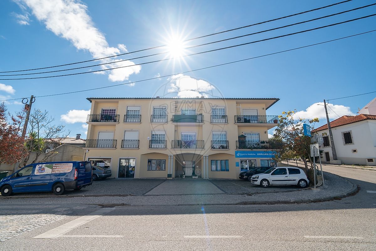 Apartamento T3 - Santiago e São Simão de Litém e Albergaria dos Doze, Pombal, Leiria