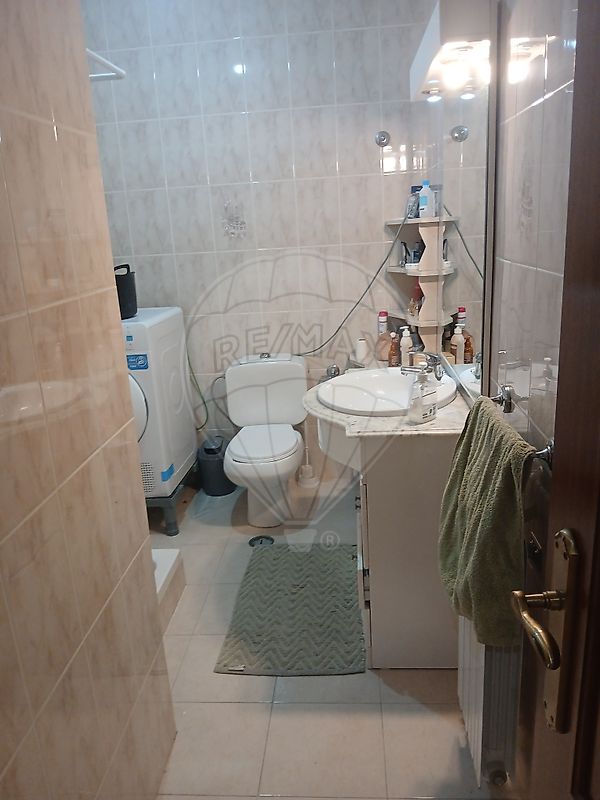 Apartamento T3 à venda em Santiago e São Simão de Litém e Albergaria dos Doze, Pombal — foto 16