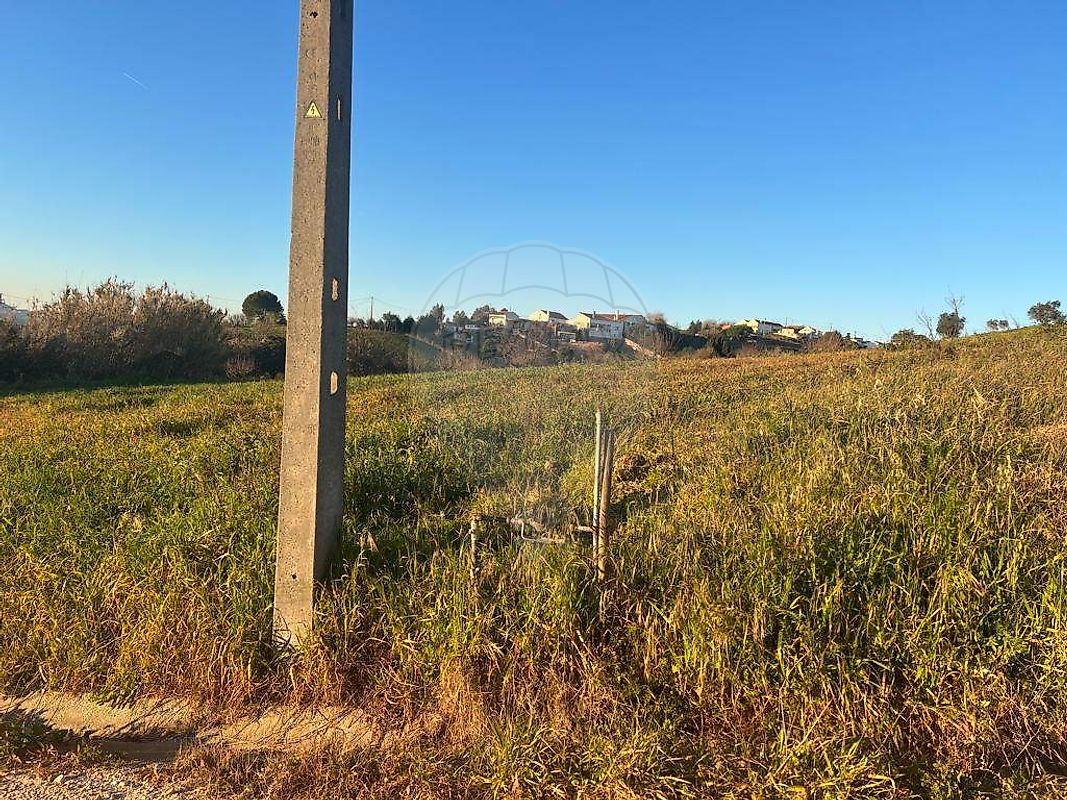 Terreno  à venda em Alenquer