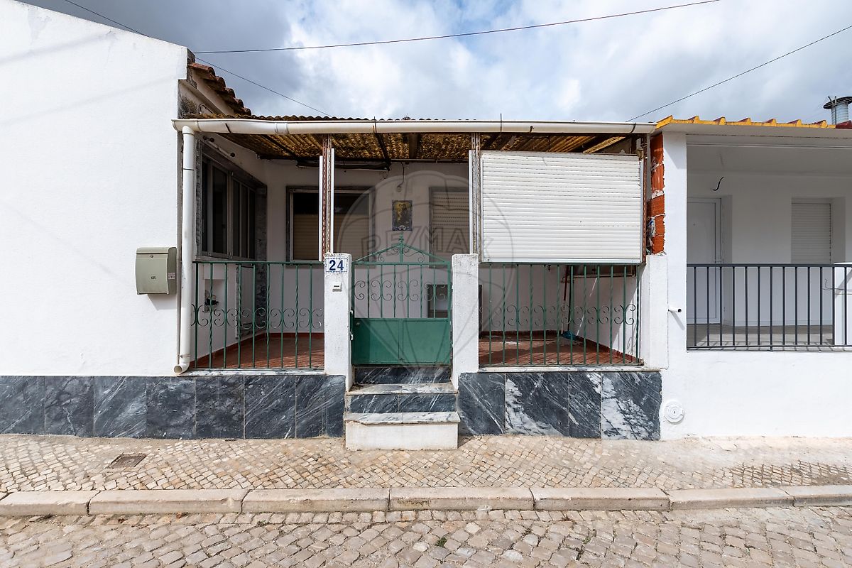 Moradia T1 para venda