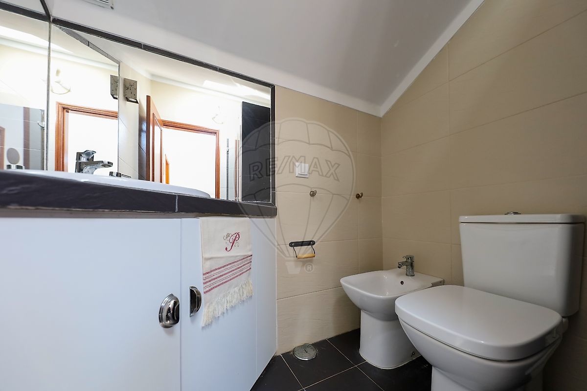 listing 122601101-384 picture-0