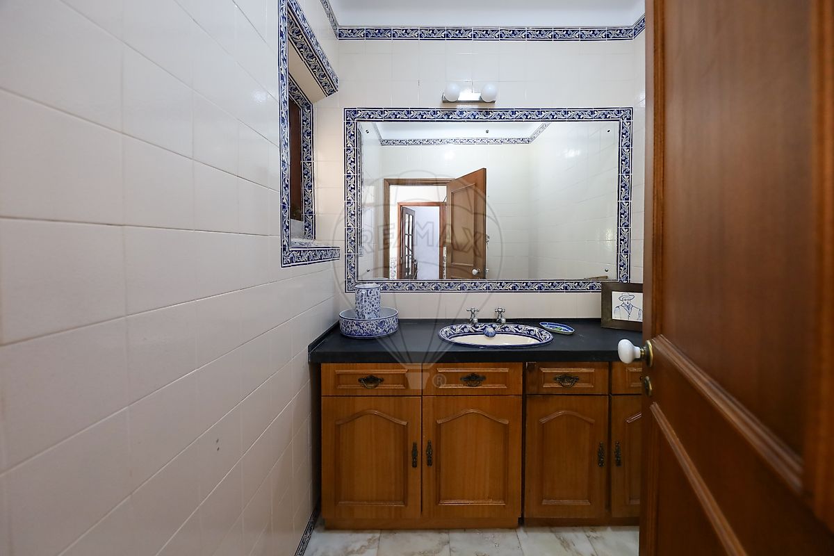 listing 122601101-384 picture-0