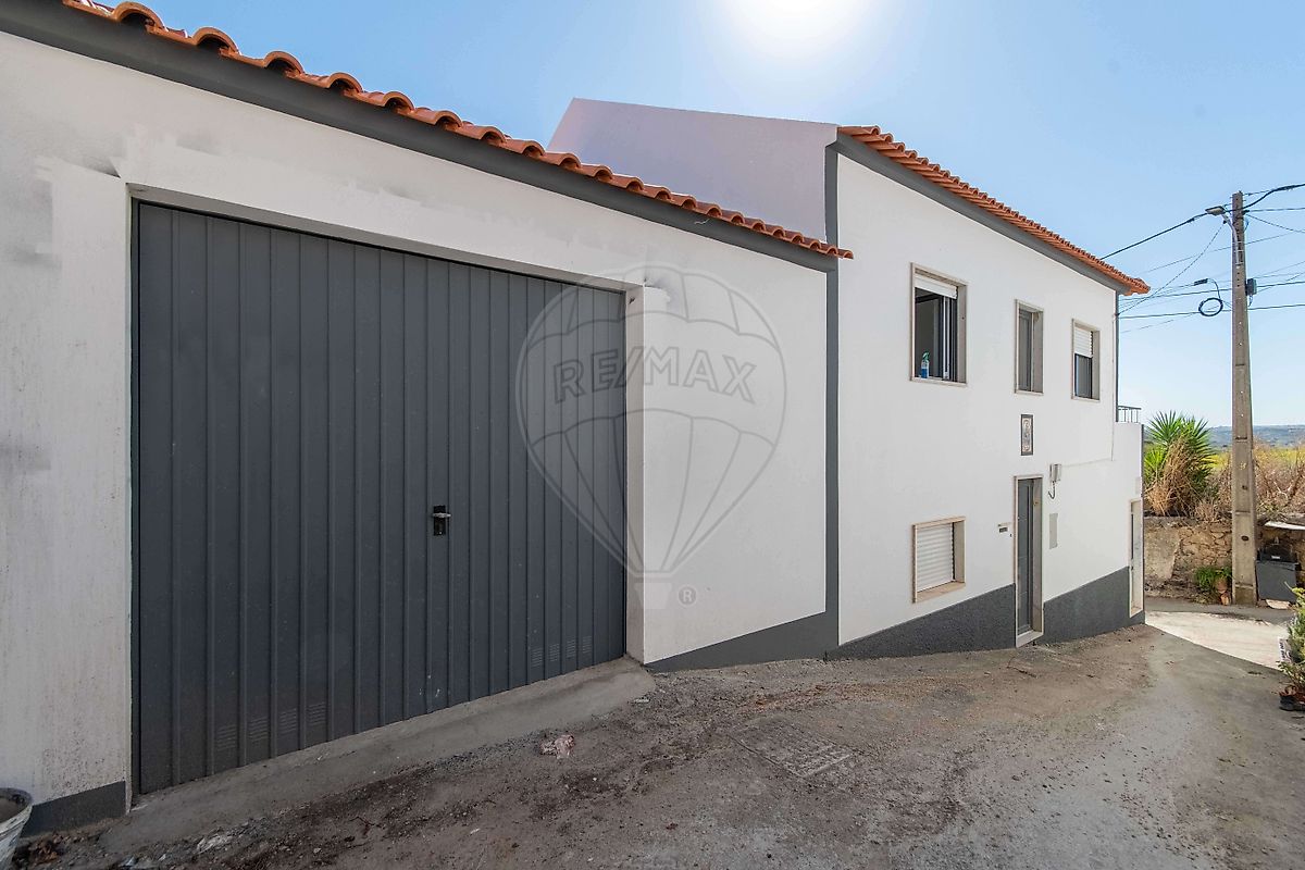 Moradia T2 para venda