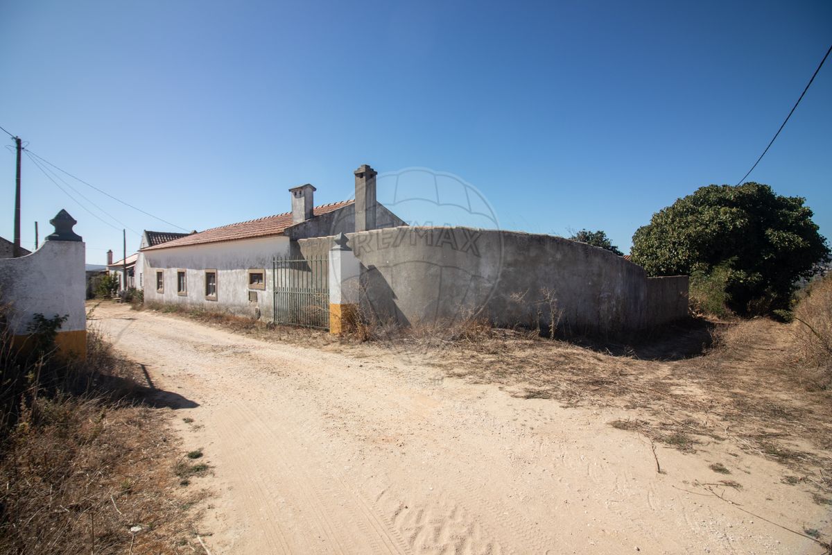 Moradia T4 para venda