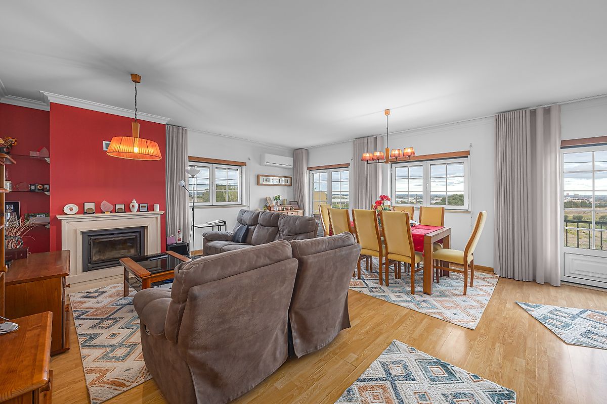 Moradia T5 à venda em Alenquer