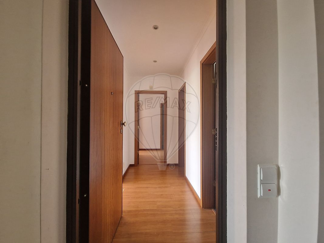 Apartamento T3 à venda em Alenquer (Santo Estêvão e Triana), Alenquer — foto 2