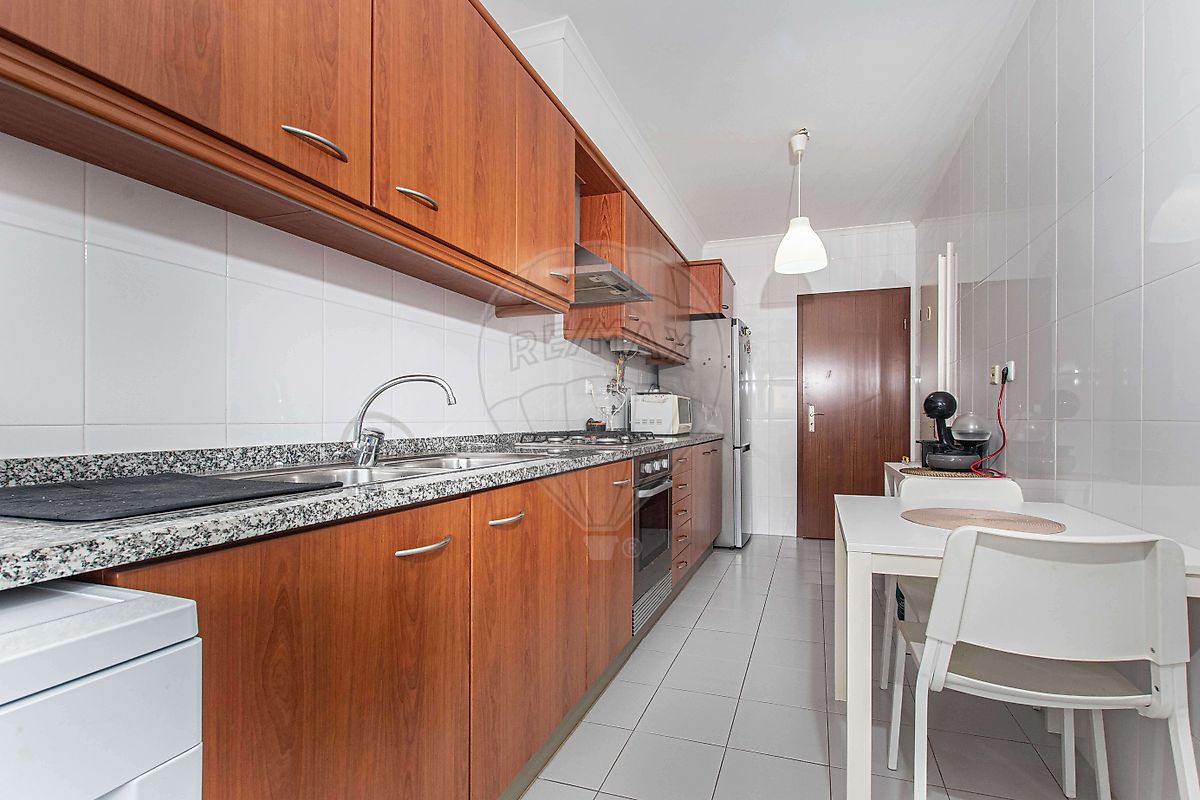 Apartamento T3 à venda em Alenquer