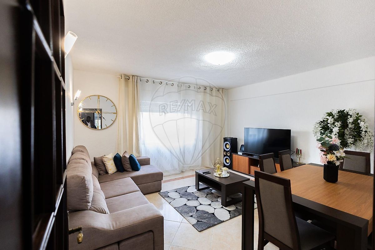 Apartamento T3 à venda em Alenquer