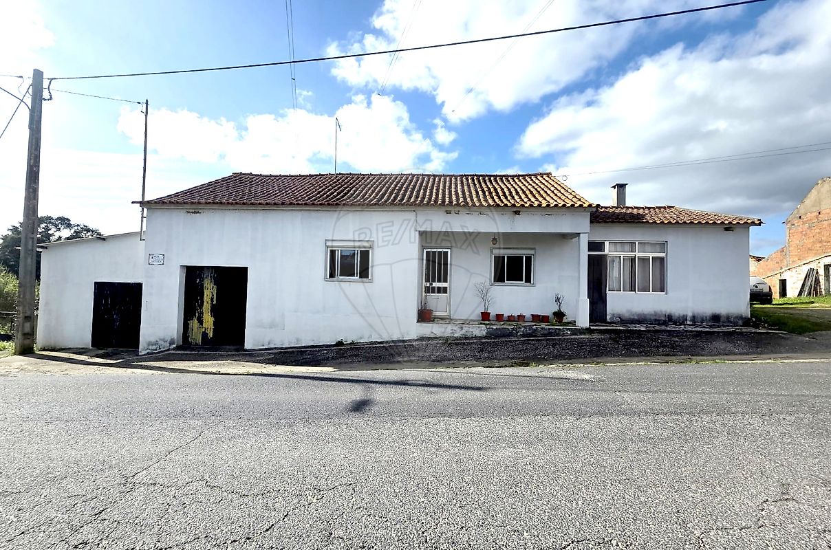 Moradia T2 à venda em Santarém