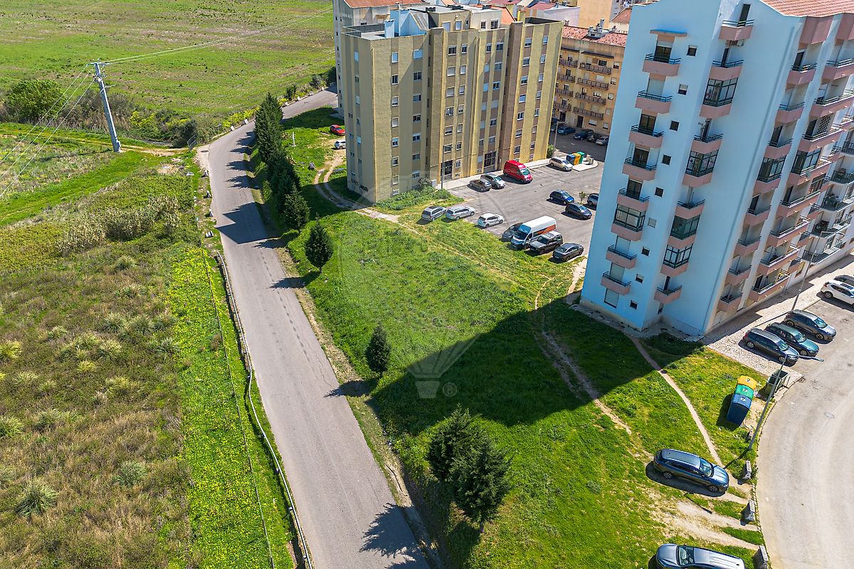 Terreno à venda em Alenquer