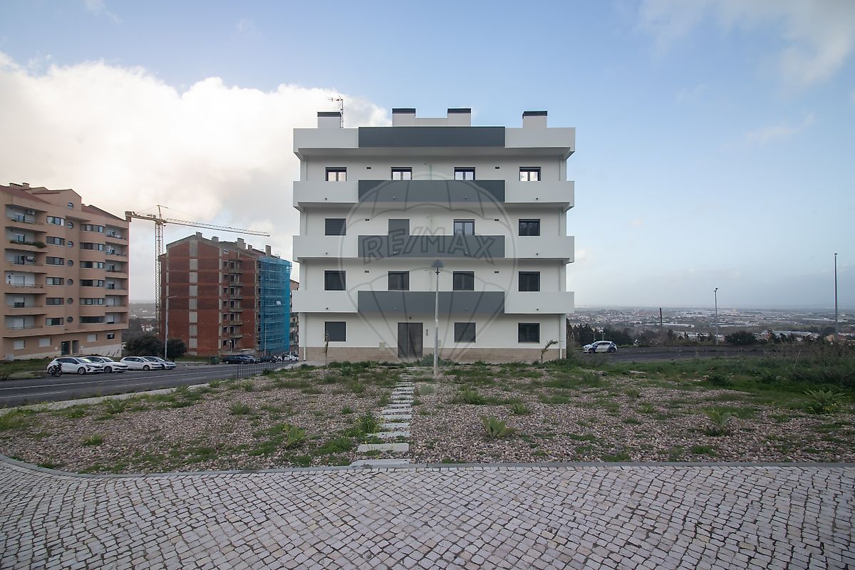 Apartamento T2 à venda em Alenquer