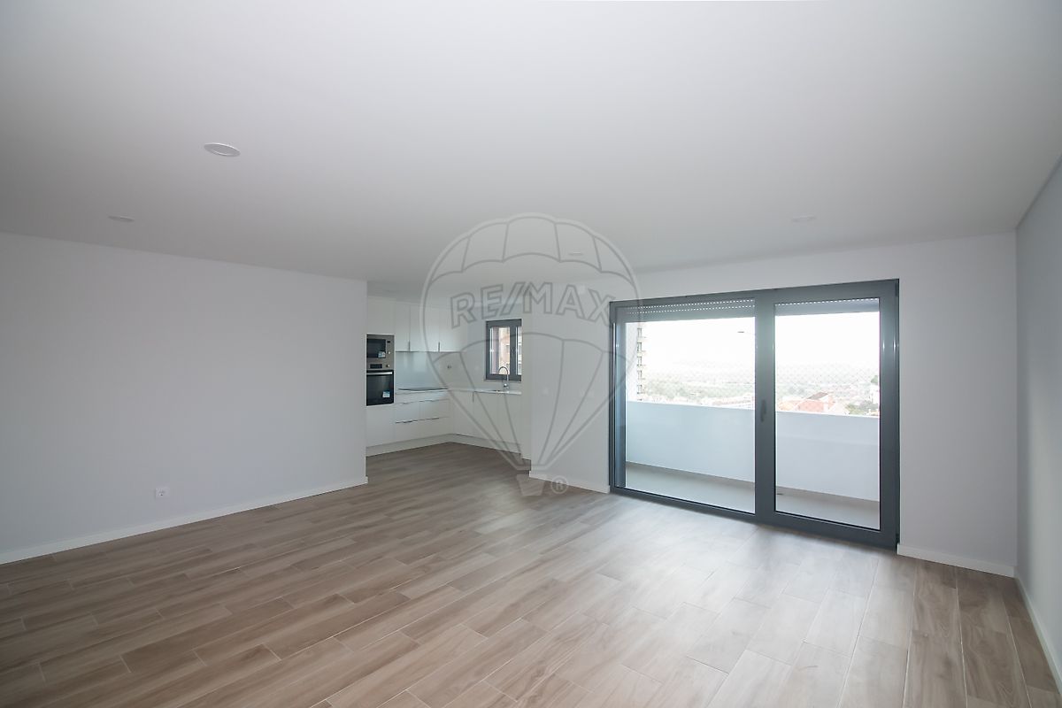 Apartamento T2 à venda em Alenquer