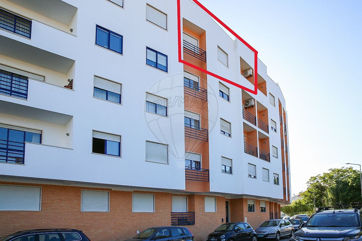 Apartamento T3 à venda em Alenquer