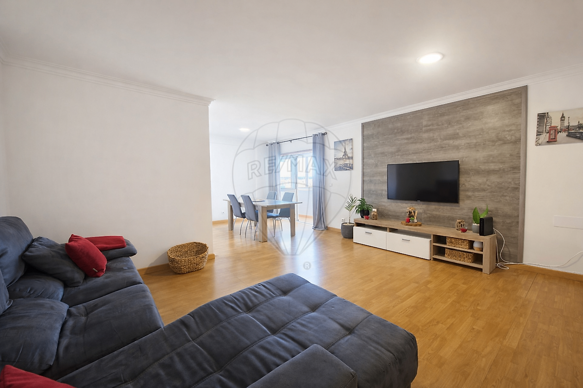 Apartamento T3 à venda em Alenquer