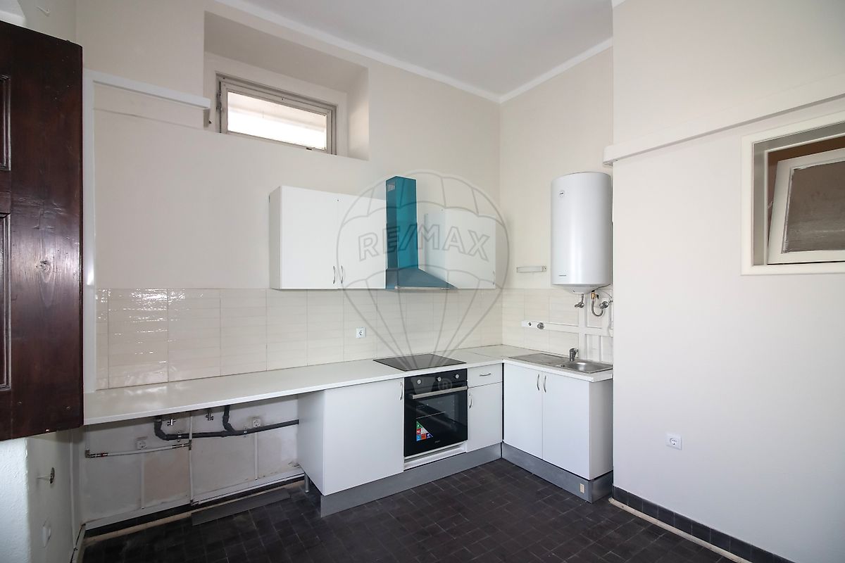 Apartamento T2 para arrendar em Alenquer