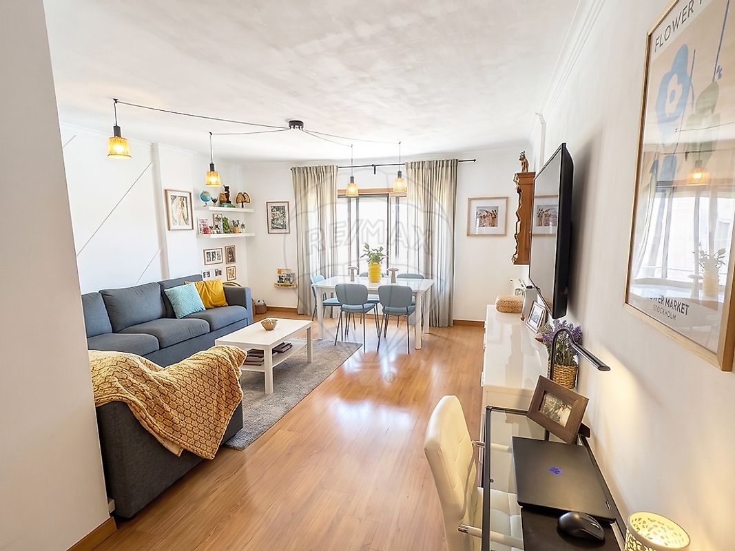Apartamento T2 à venda em Alenquer