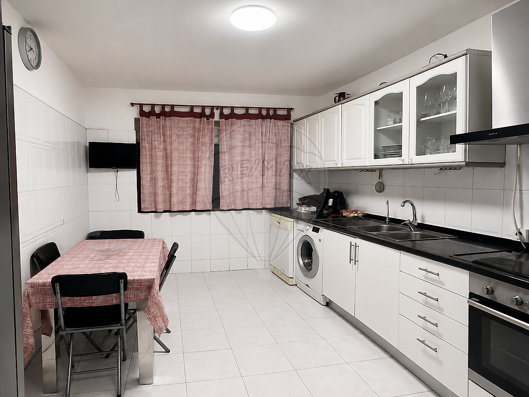Apartamento T3 à venda em Alenquer
