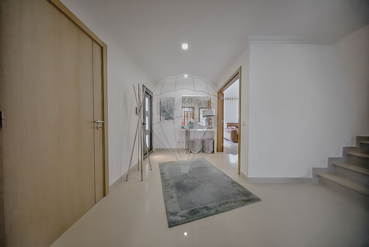 Apartamento T3 à venda em Alenquer