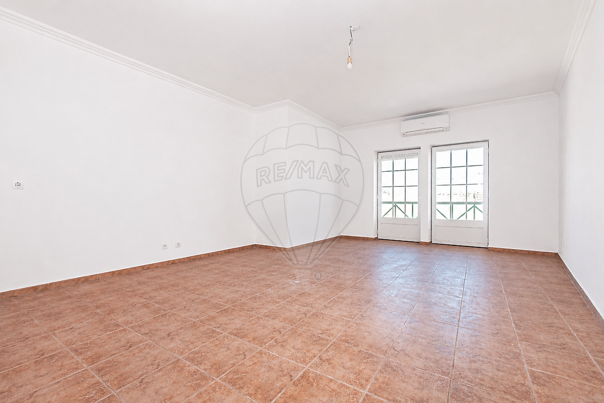 Apartamento T3 à venda em Alenquer