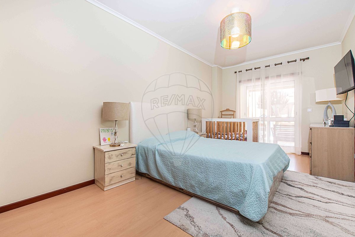 Apartamento T2 à venda em Alenquer (Santo Estêvão e Triana), Alenquer — foto 17
