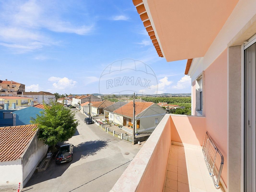 Apartamento T2 à venda em Vila Nova da Rainha, Azambuja — foto 15