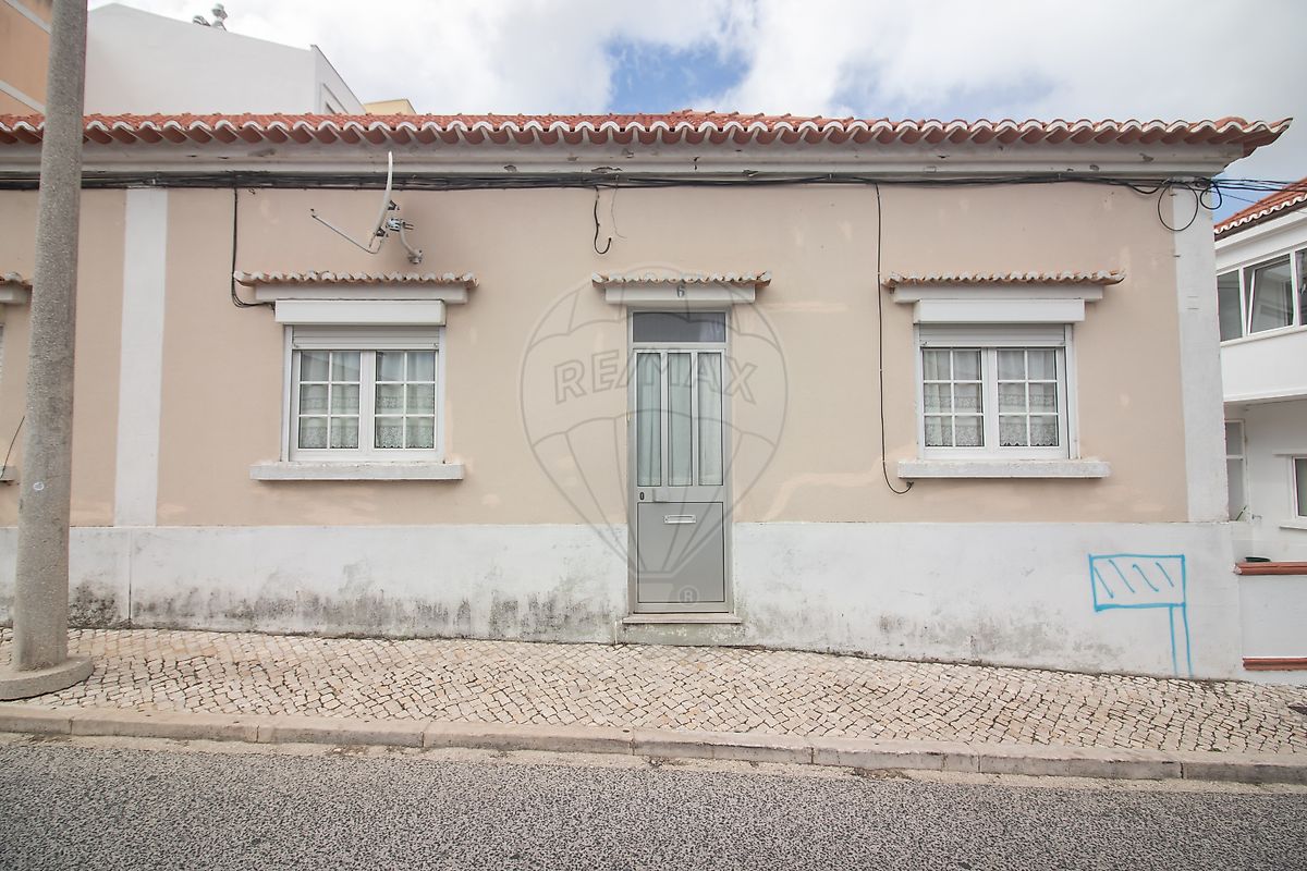 Moradia T2 à venda em Carregado e Cadafais, Alenquer — foto 2
