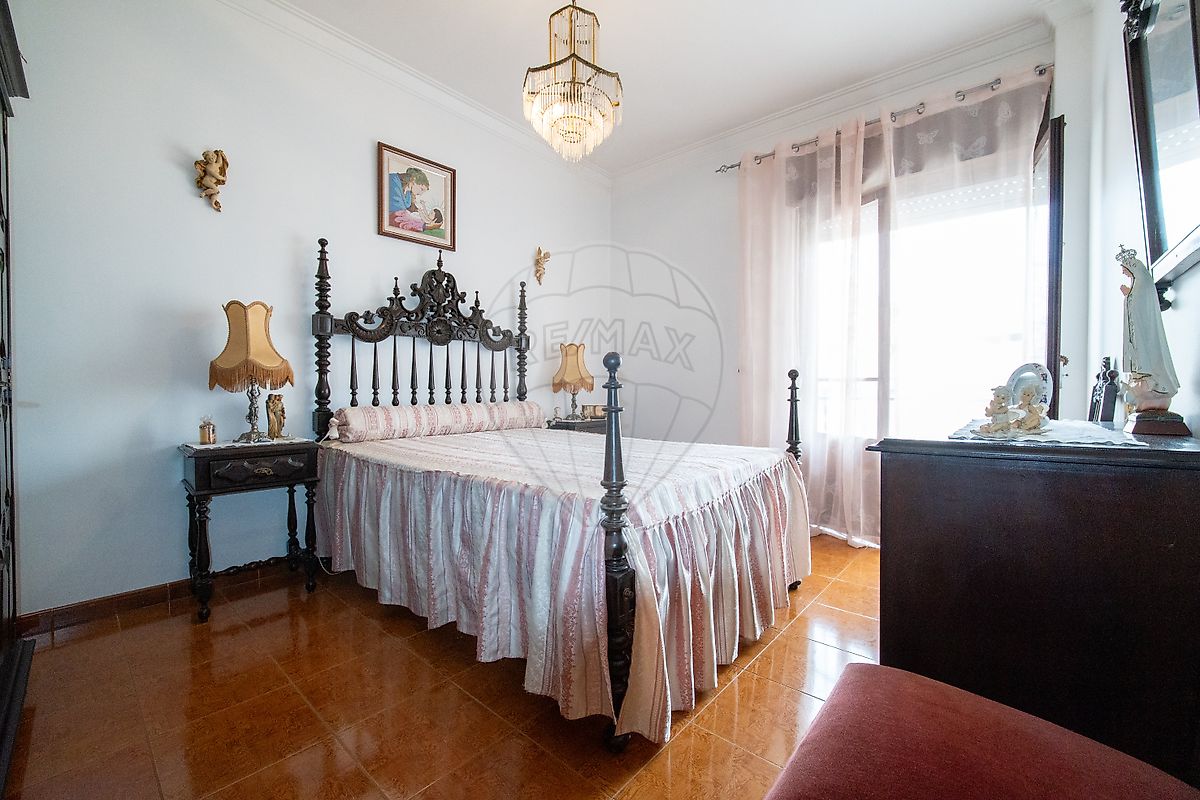 Apartamento T3 à venda em Alenquer