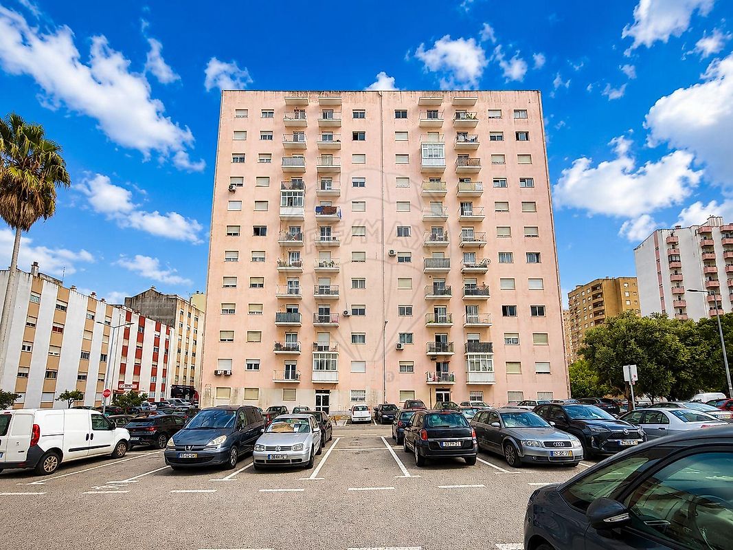 Apartamento T2 à venda em Alenquer