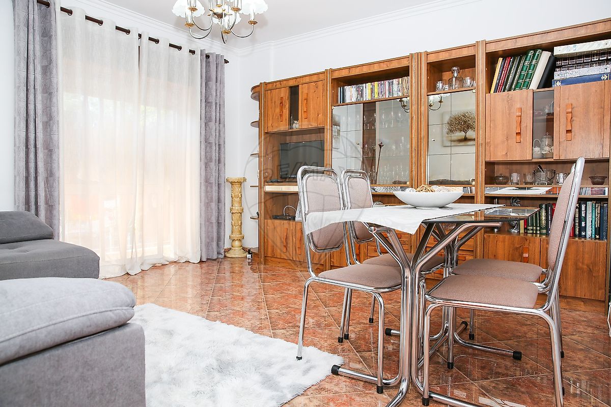 Apartamento T3 à venda em Alenquer