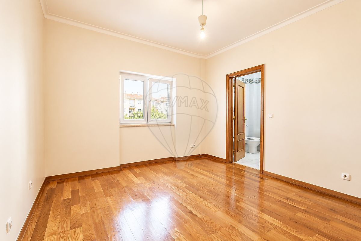 Apartamento T4 à venda em Carregado e Cadafais, Alenquer — foto 23