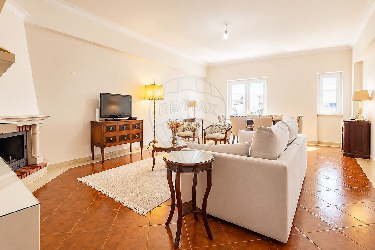 Apartamento T4 - Carregado e Cadafais, Alenquer, Lisboa